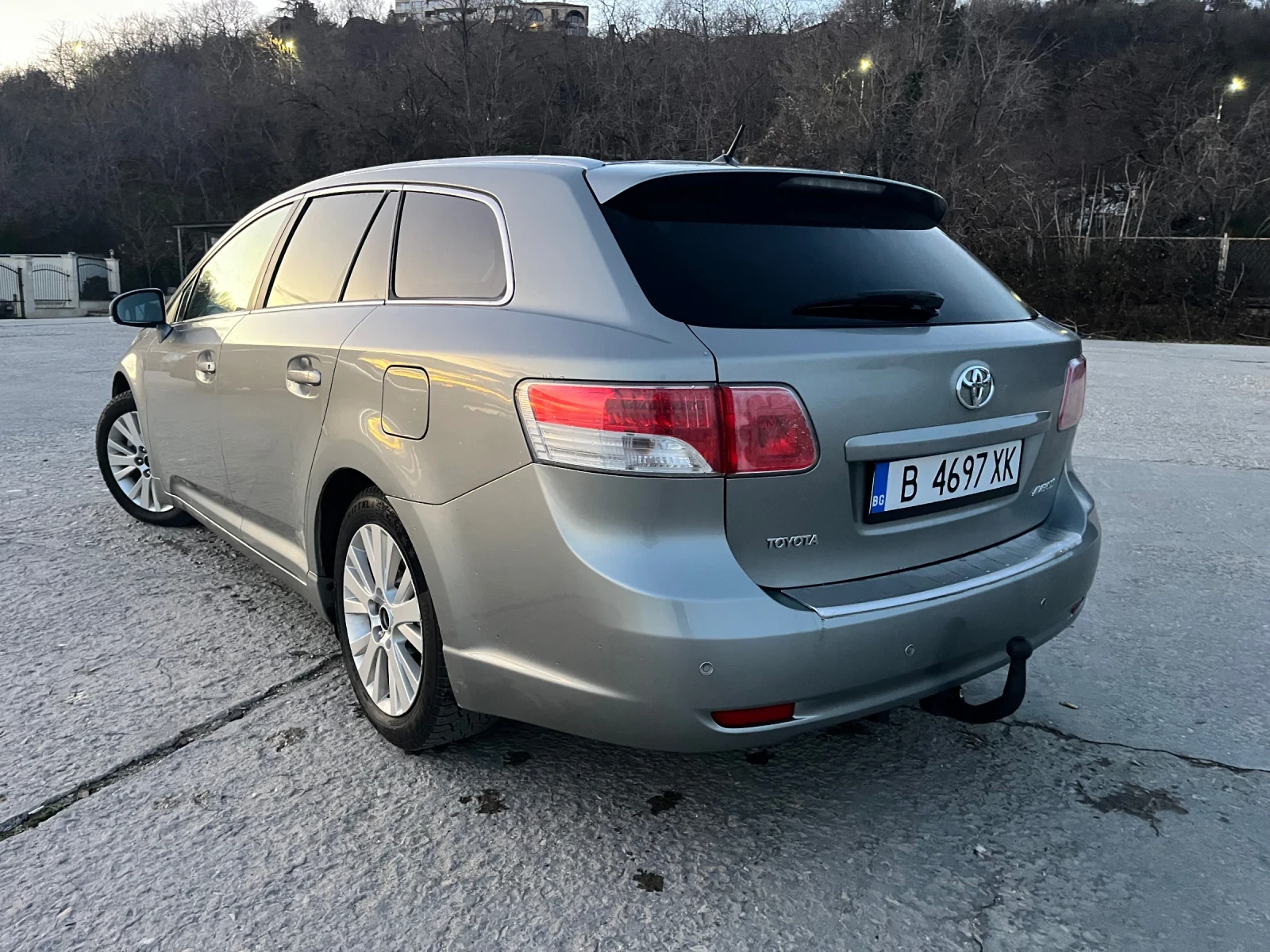 Toyota Avensis 2.0 D4D zapazena  - изображение 5