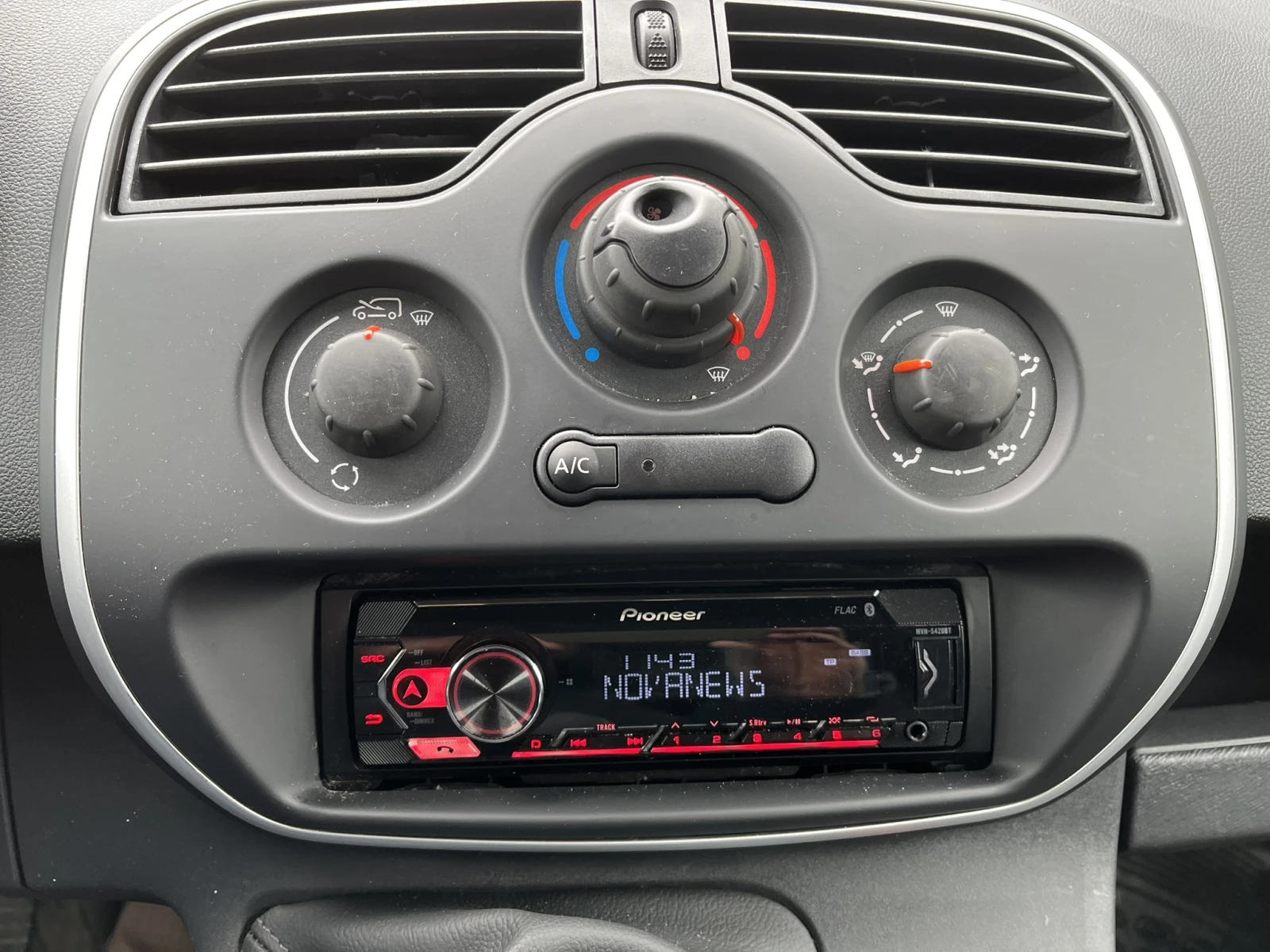 Renault Kangoo 1.5 dCi 80 HP 6M/T | Mobile.bg � ����������� 11