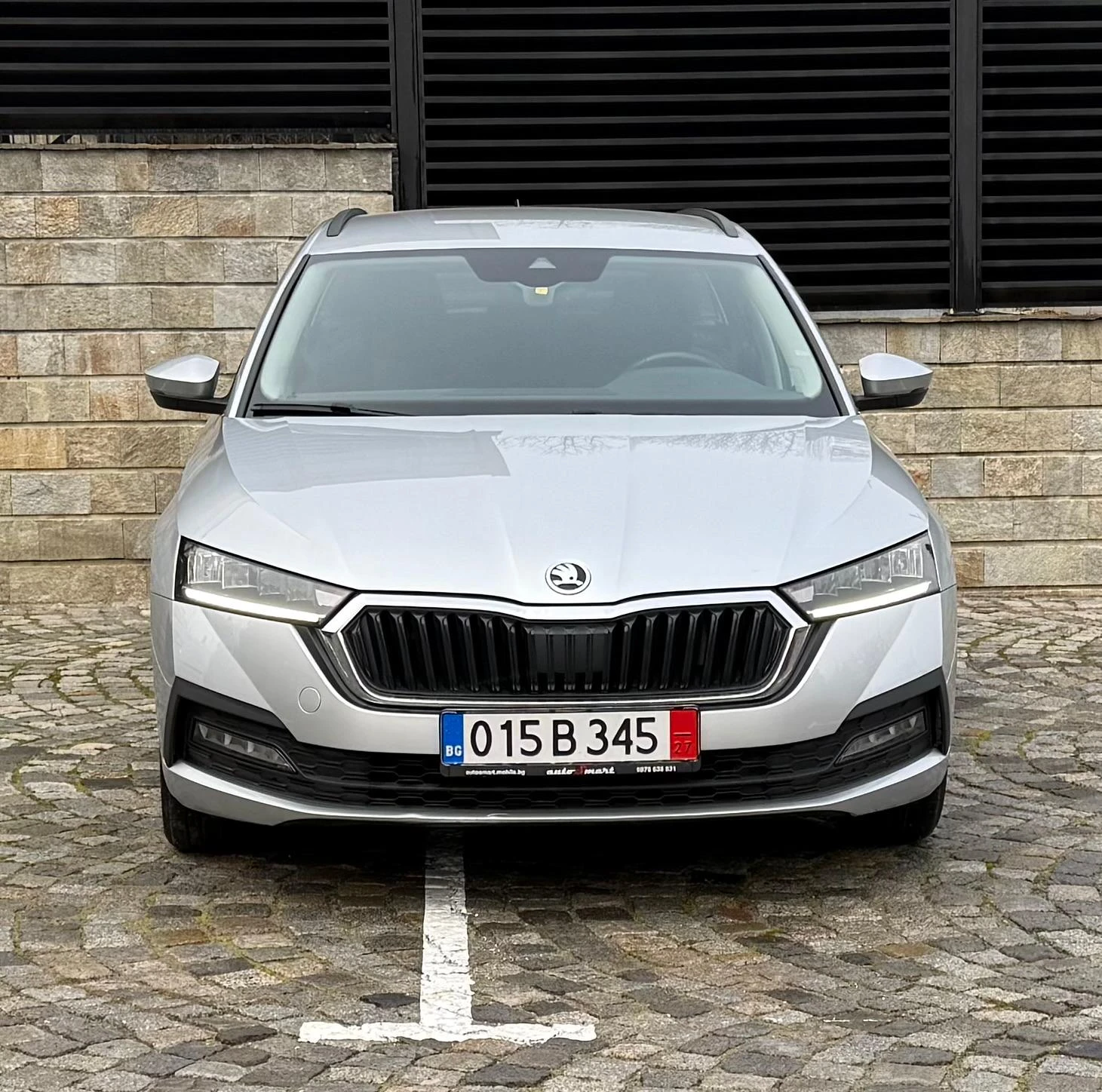 Skoda Octavia 2.0 TDI Automatic_DSG Digital_Cockpit - изображение 3