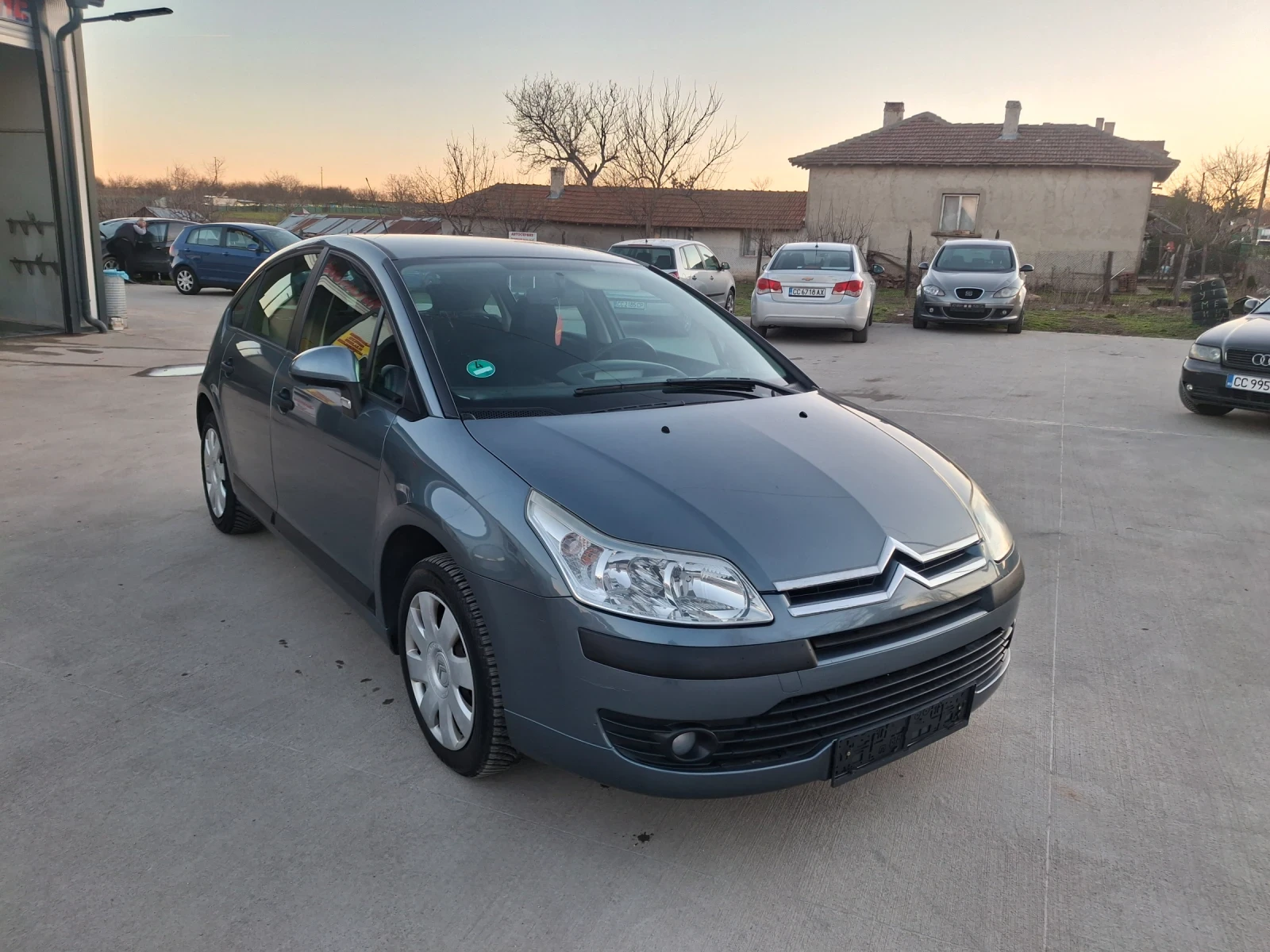 Citroen C4 1.4 2008, снимка 4 - Автомобили и джипове - 53844879