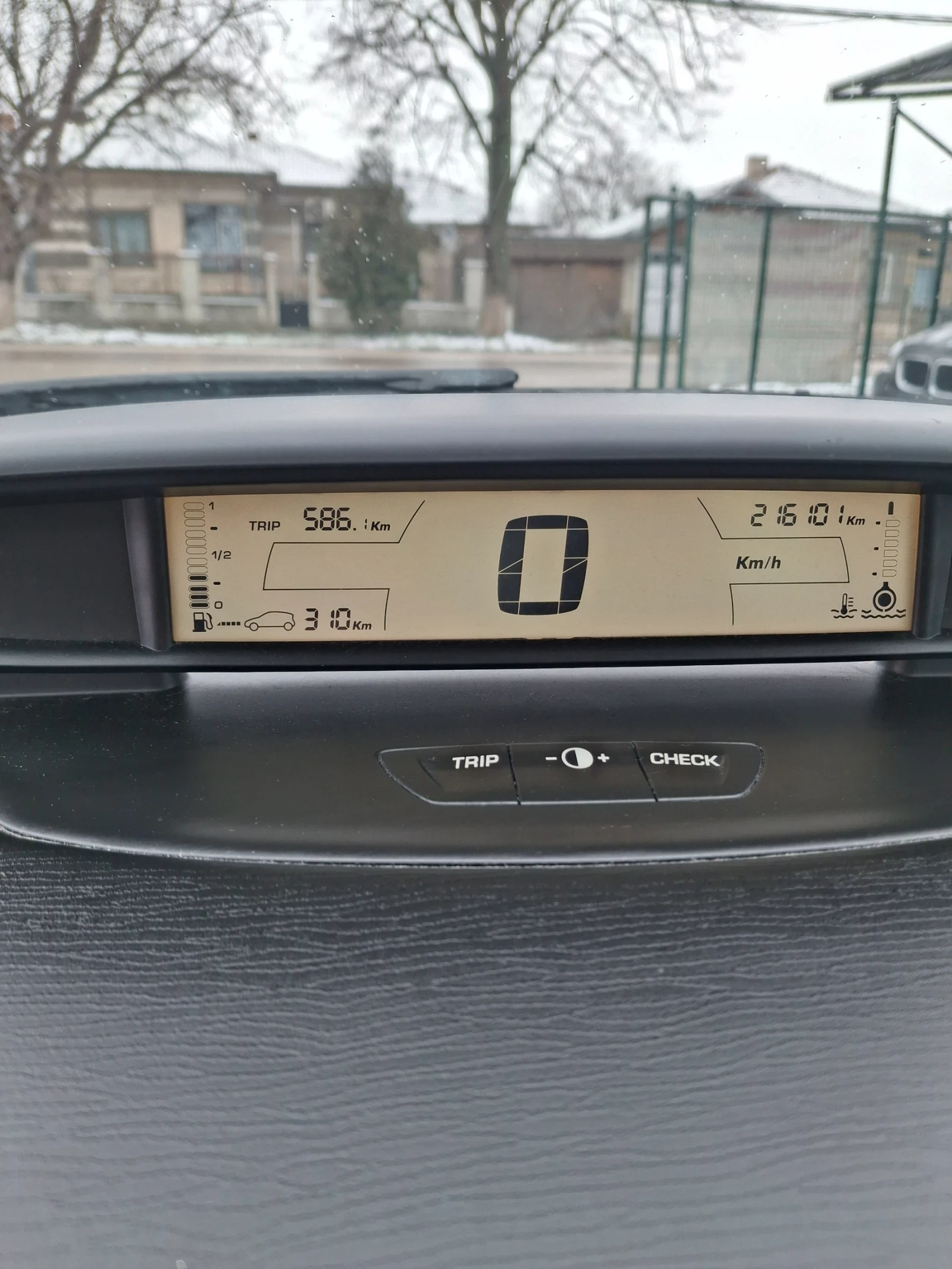 Citroen C4 1.4 2008 - изображение 10