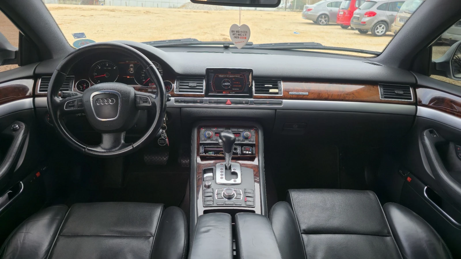 Audi A8  Long 4.2 TDI V8 - изображение 6