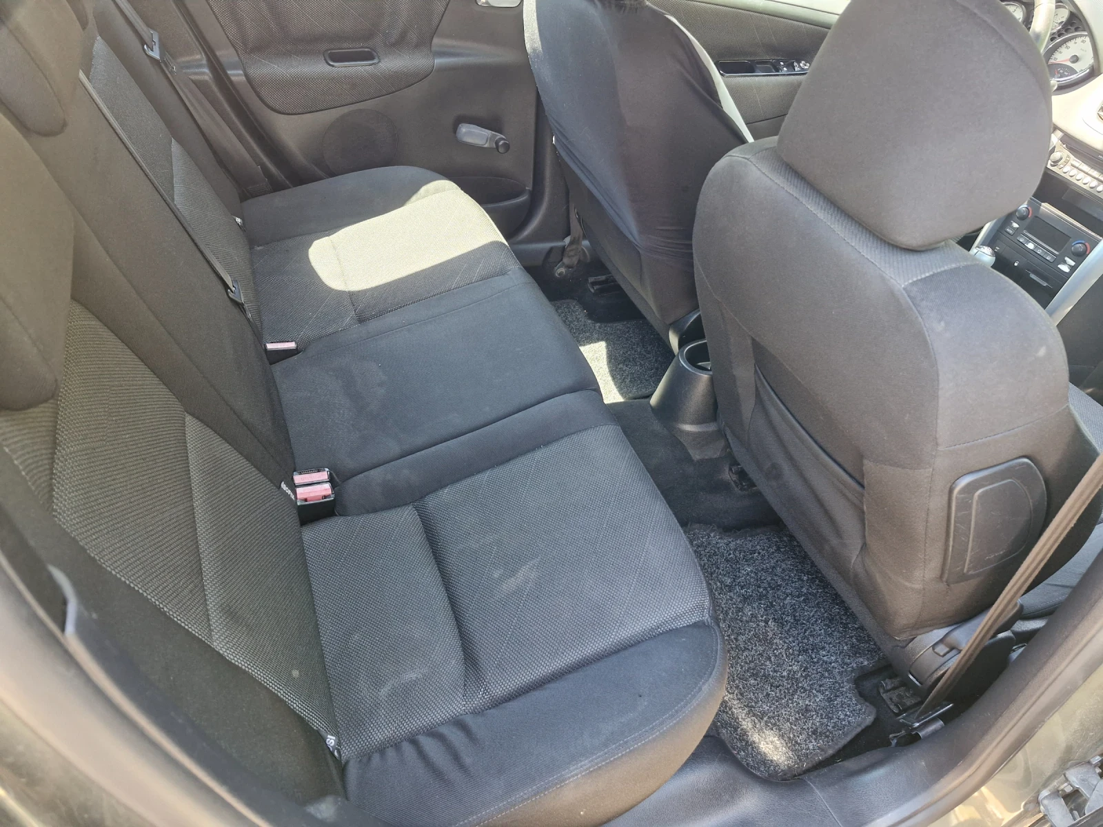 Peugeot 207 1.4HDI, снимка 8 - Автомобили и джипове - 54573895
