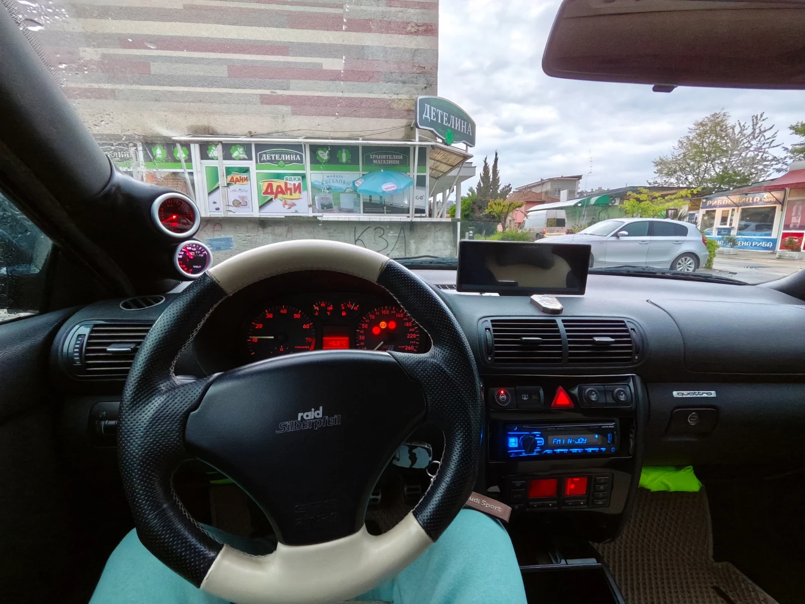Audi A3 1.8 T quattro , снимка 5 - Автомобили и джипове - 55093025