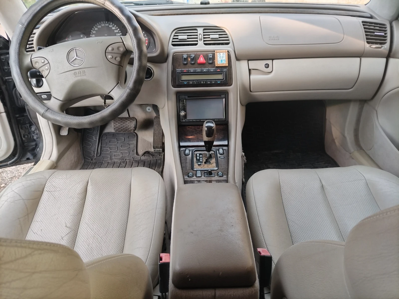 Mercedes-Benz CLK, снимка 15 - Автомобили и джипове - 55286210