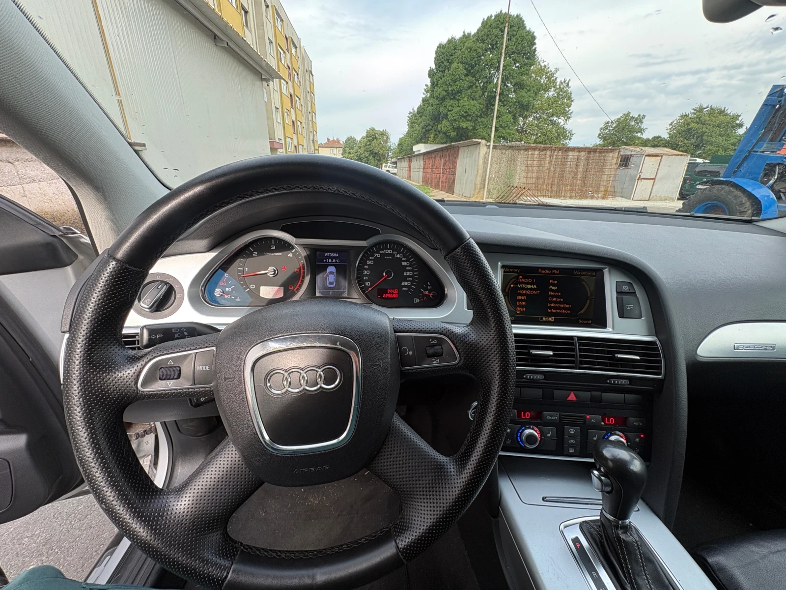 Audi A6, снимка 7 - Автомобили и джипове - 55422047