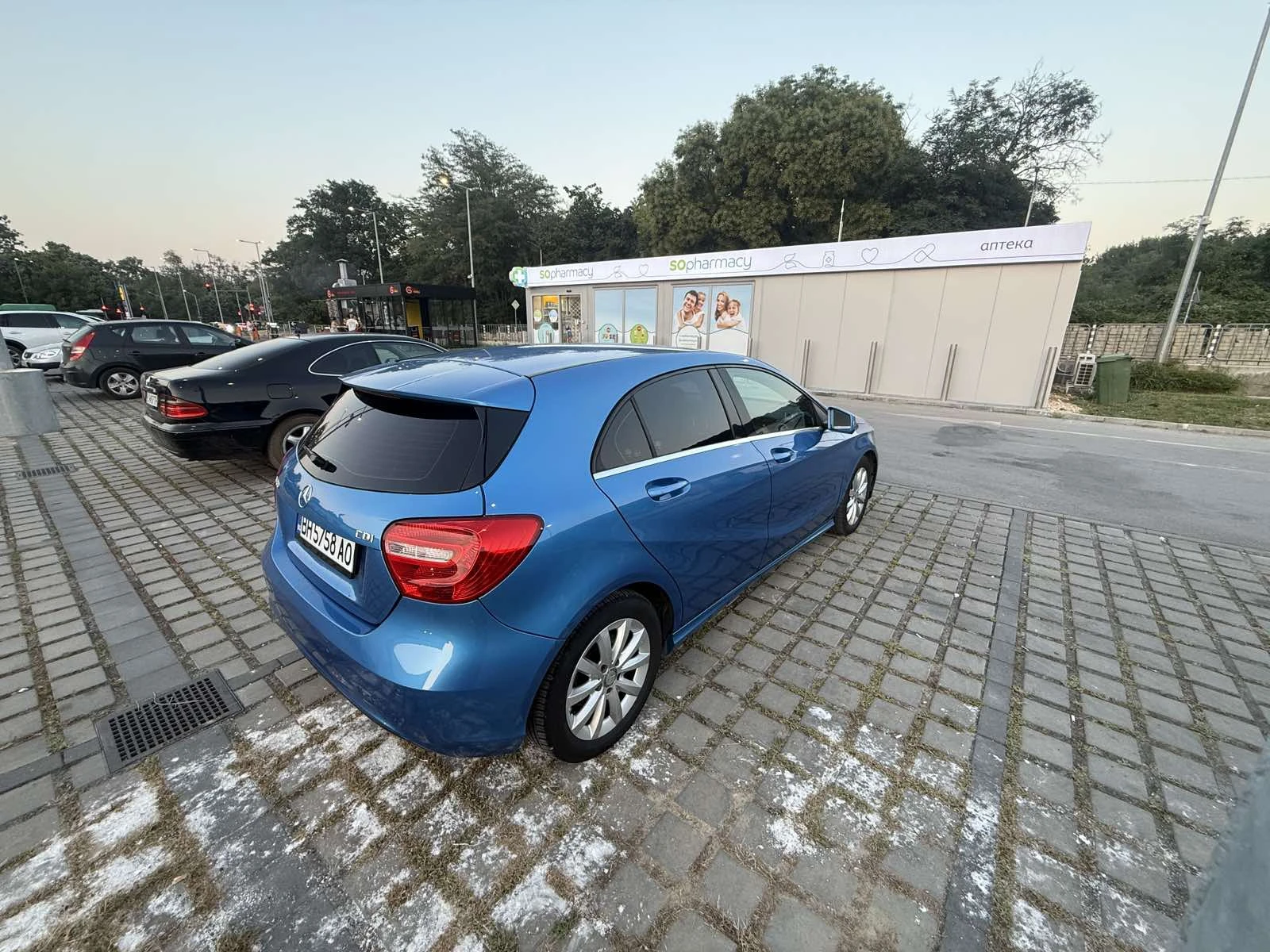 Mercedes-Benz A 180 180 CDI, снимка 4 - Автомобили и джипове - 55637840
