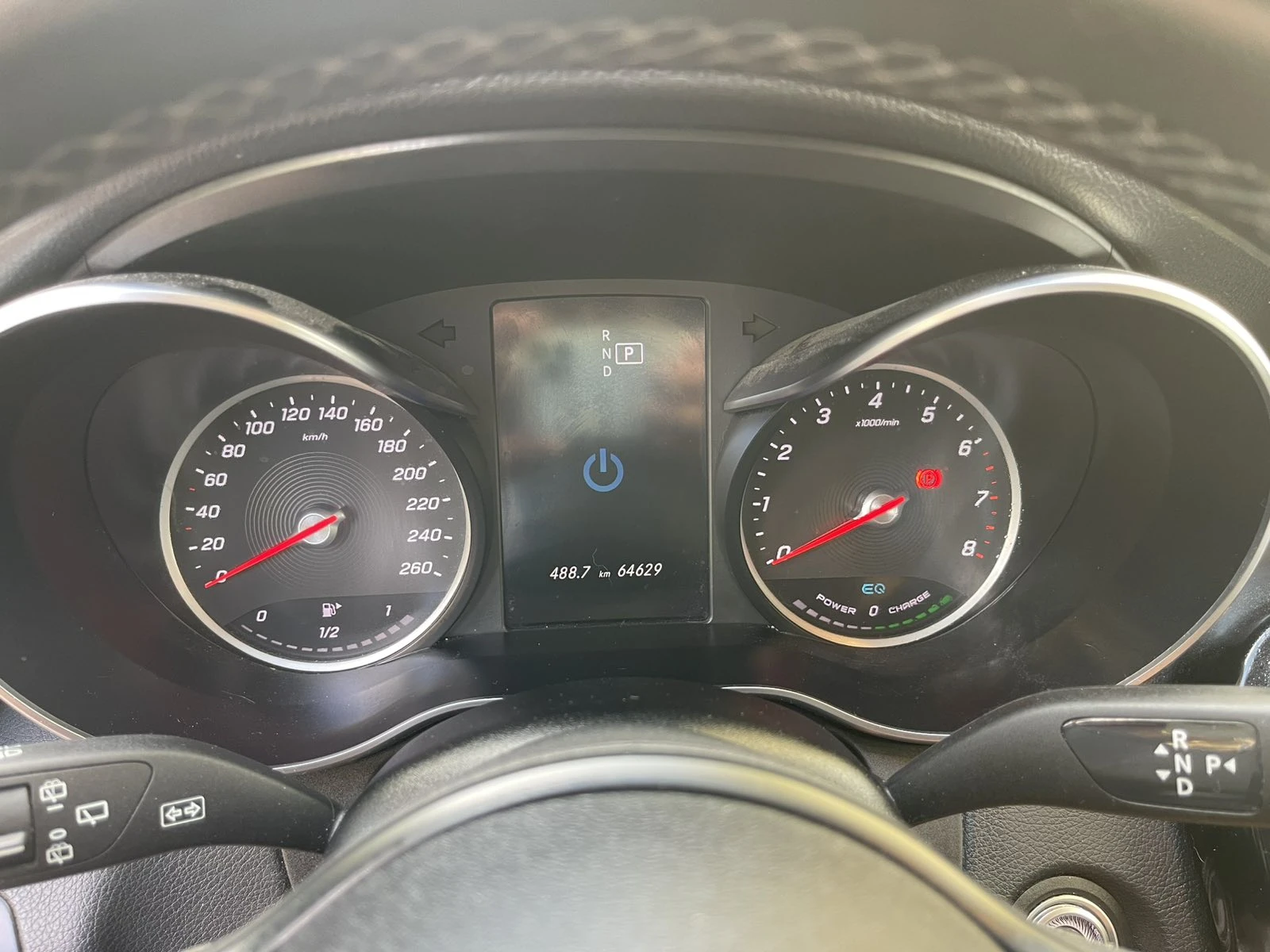 Mercedes-Benz C 300 e Airmatic Burmester Distronic+ Plug-in Hybrid, снимка 10 - Автомобили и джипове - 56054083