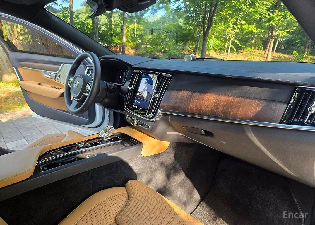 Volvo S90 B5* ULTIMATE* BRIGHT* BOWER* WILKINS* ОБДУХВАНЕ* , снимка 14 - Автомобили и джипове - 56151866