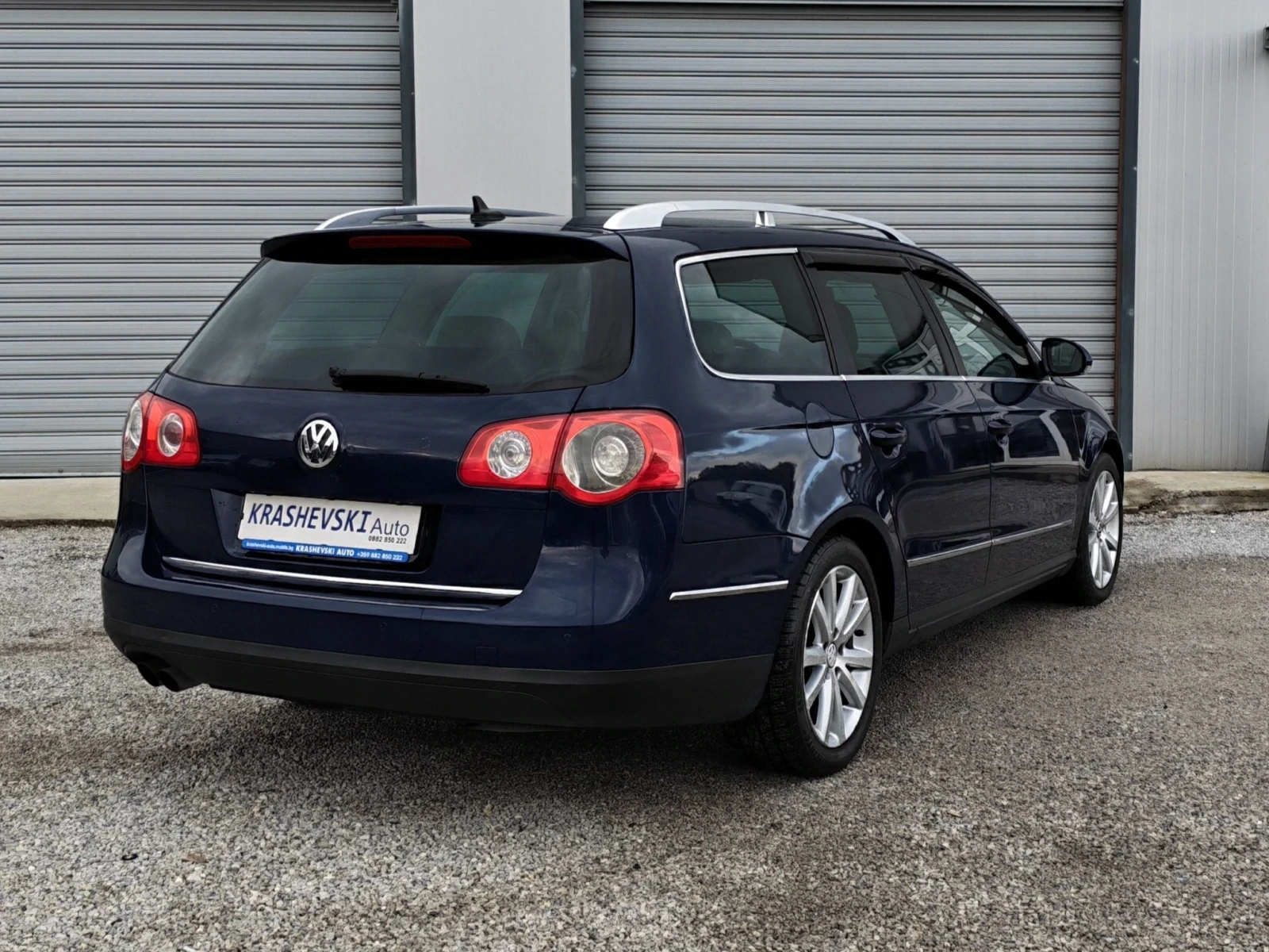 VW Passat 2.0 TDI Highline, снимка 6 - Автомобили и джипове - 56607408