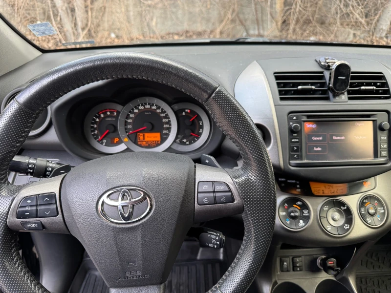 Toyota Rav4 D-CAT 2.2 150hp, снимка 11 - Автомобили и джипове - 52976791