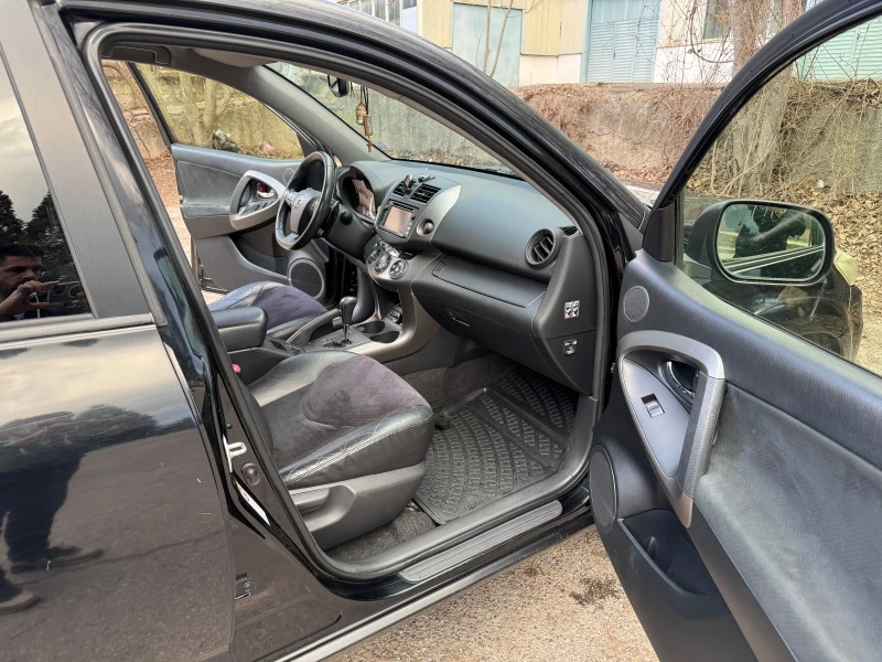 Toyota Rav4 D-CAT 2.2 150hp, снимка 7 - Автомобили и джипове - 52976791