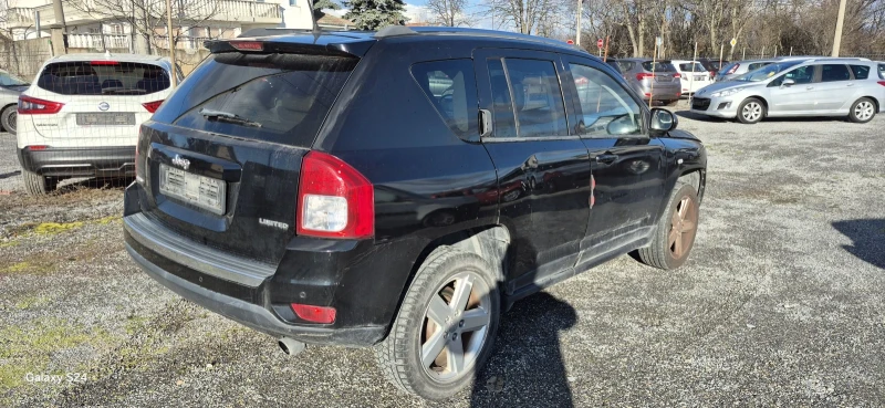 Jeep Compass 2.2 D 4x4 Evro 5, снимка 5 - Автомобили и джипове - 52918312