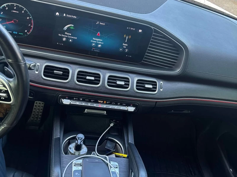 Mercedes-Benz GLS 2020 4MATIC * ПРЕДСТАВИТЕЛСТВО НА MERCEDES * , снимка 9 - Автомобили и джипове - 53079247