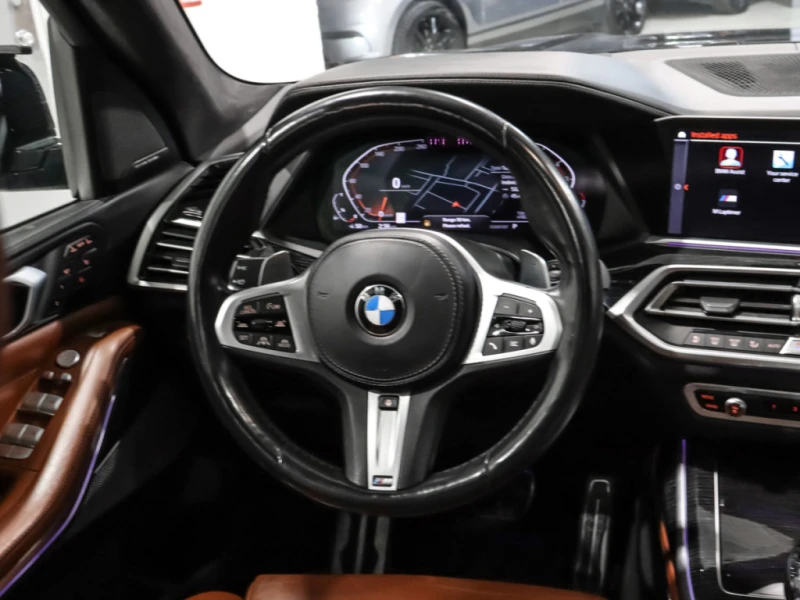 BMW X7 M-PK| SWAROVSKI PK| МАСАЖ| ОБДУХ| ВАКУМ| HARMAN| D, снимка 9 - Автомобили и джипове - 53211588