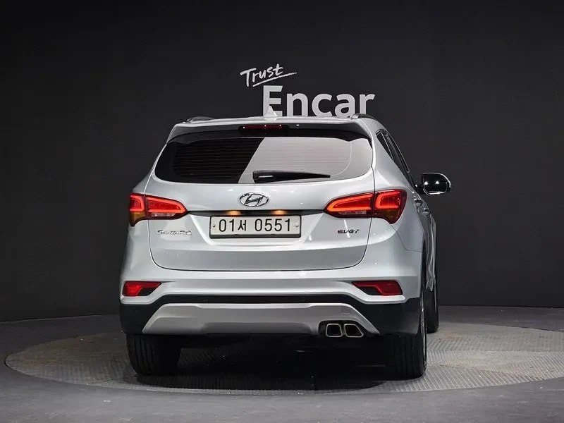 Hyundai Santa fe 2.0 , снимка 4 - Автомобили и джипове - 54256618