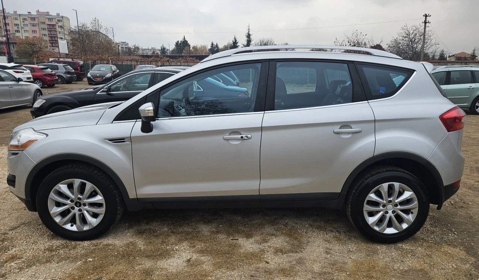 Ford Kuga 2.0 D..KEY LESS  - изображение 8