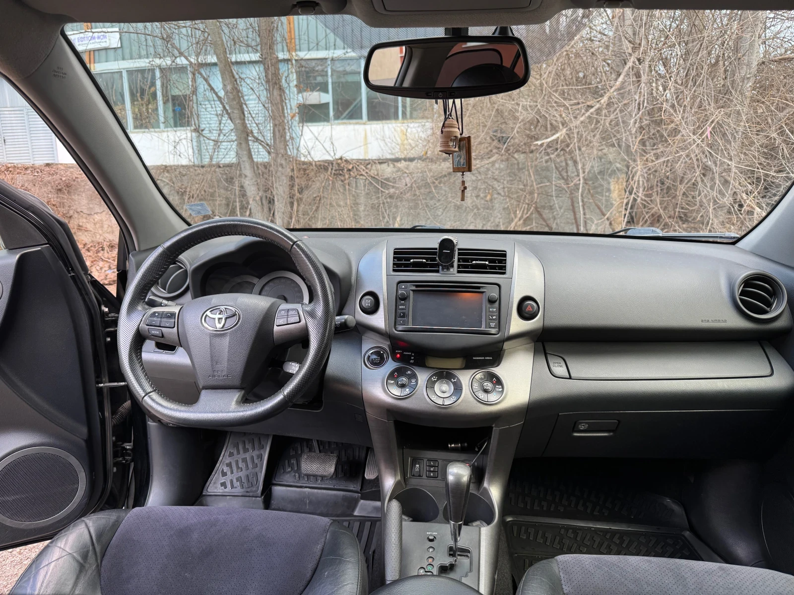 Toyota Rav4 D-CAT 2.2 150hp | Mobile.bg � ����������� 12