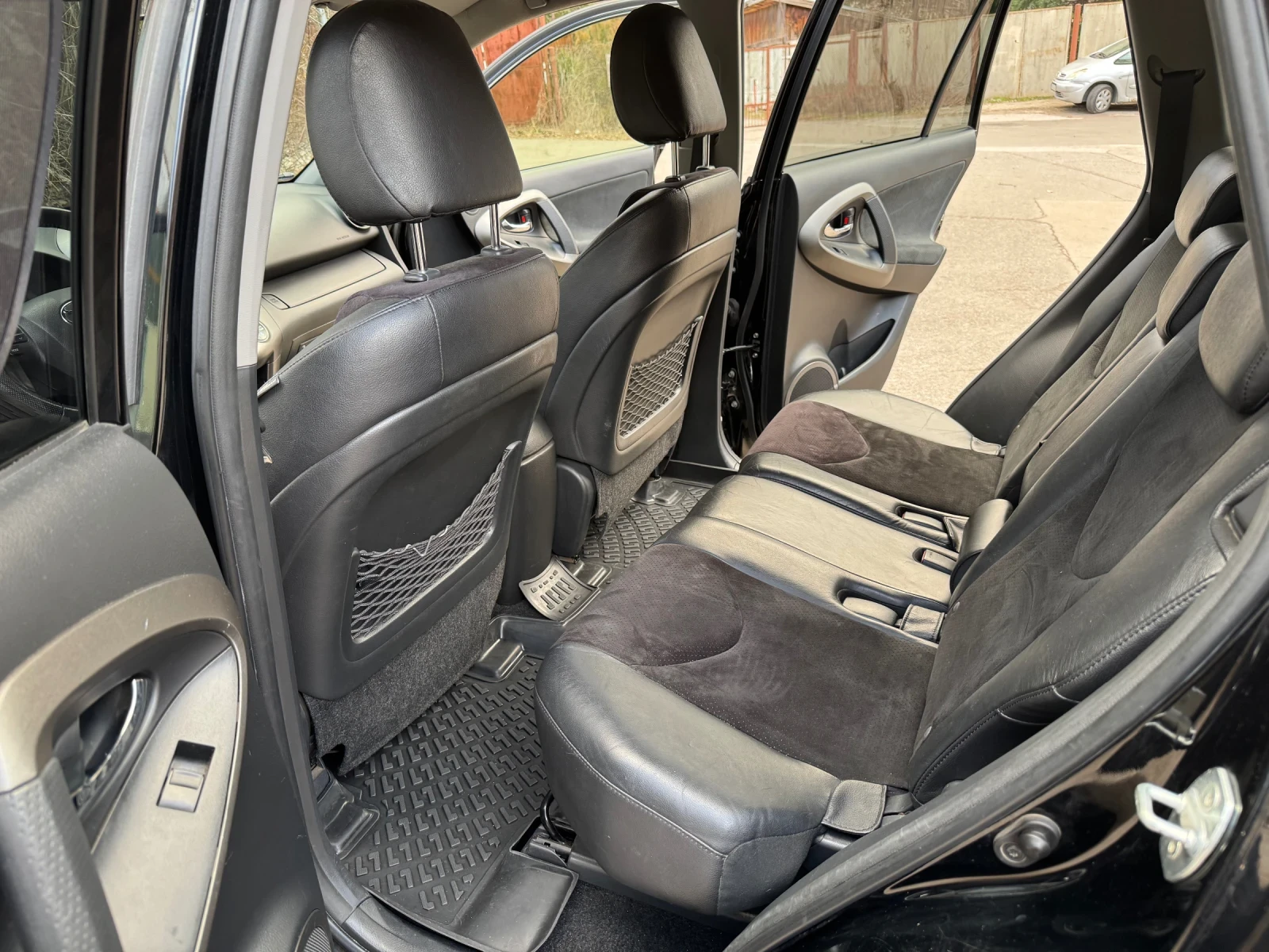 Toyota Rav4 D-CAT 2.2 150hp - изображение 9