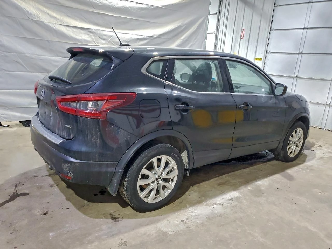 Nissan Rogue 2l Sport S, снимка 3 - Автомобили и джипове - 53923620