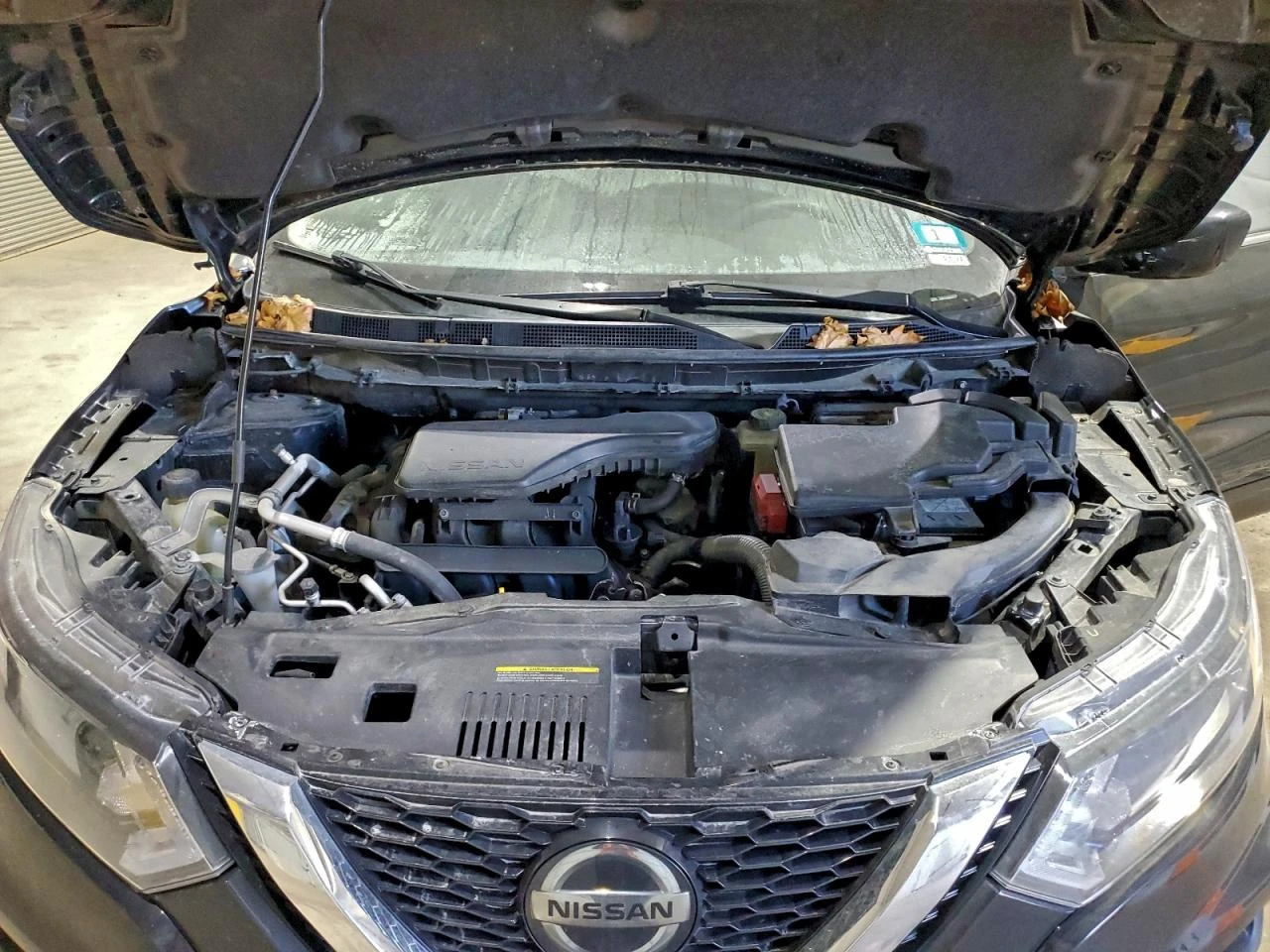 Nissan Rogue 2l Sport S, снимка 12 - Автомобили и джипове - 53923620