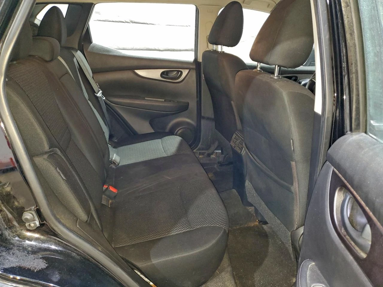 Nissan Rogue 2l Sport S, снимка 11 - Автомобили и джипове - 53923620