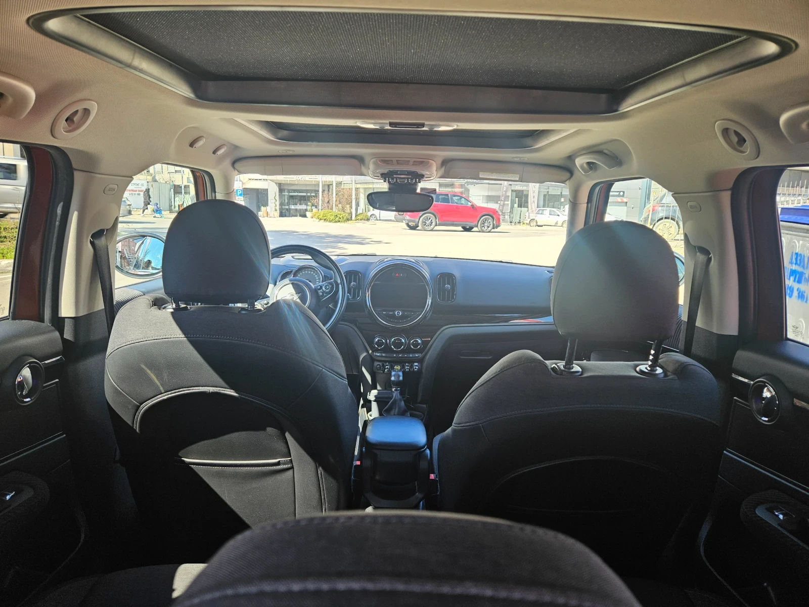 Mini Countryman COUNTYMAN SE 4 All Automat , снимка 9 - Автомобили и джипове - 53959651