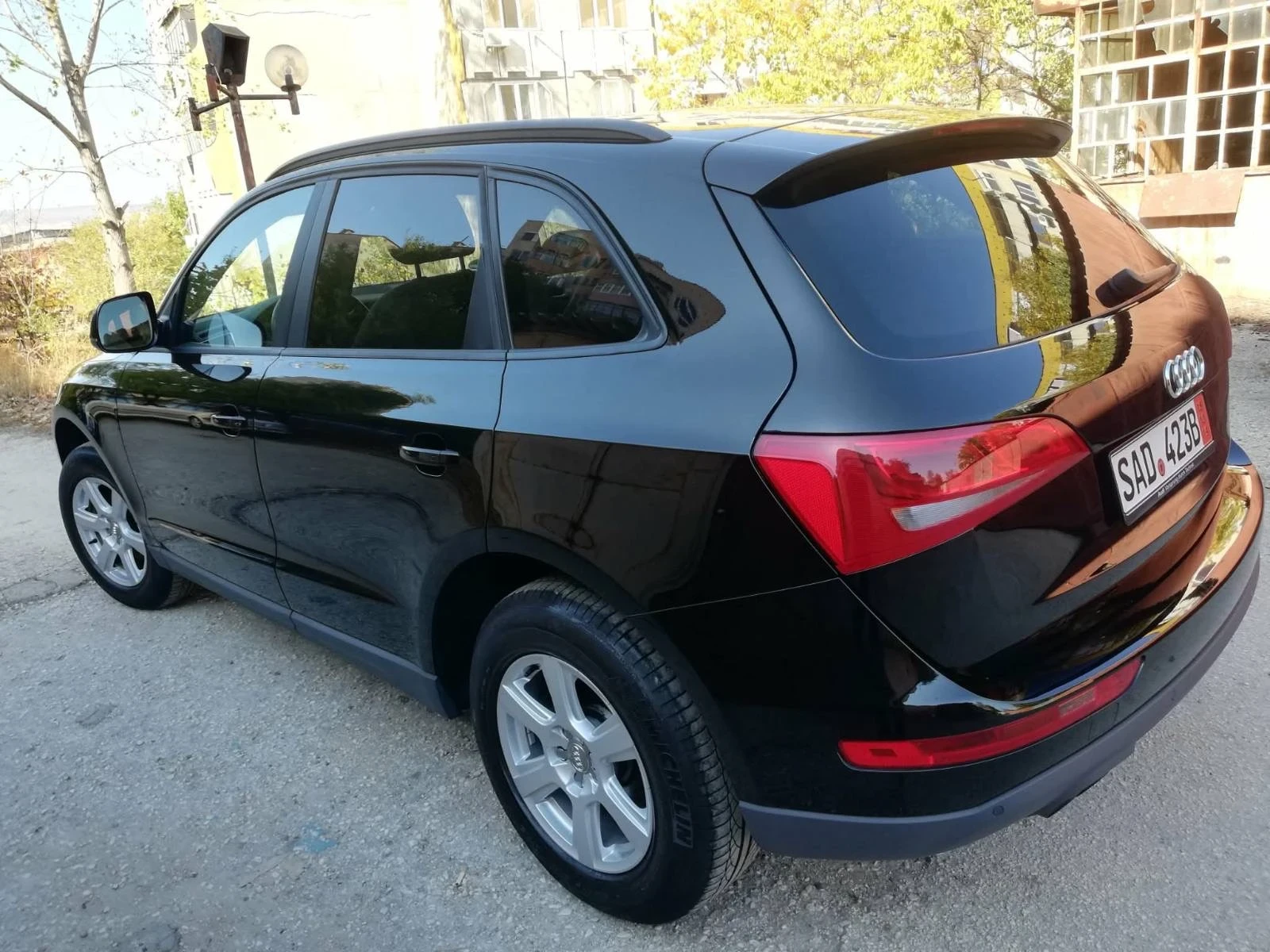 Audi Q5 2.2 TDI, снимка 2 - Автомобили и джипове - 54291847