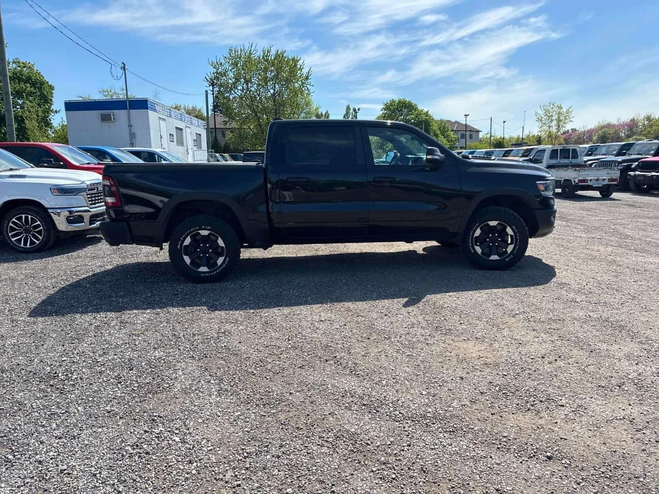 Dodge RAM 1500 * Rebel * АВТОКРЕДИТ БЕЗ ПЪРВОНАЧАЛНА ВНОСКА* , снимка 3 - Автомобили и джипове - 54640427