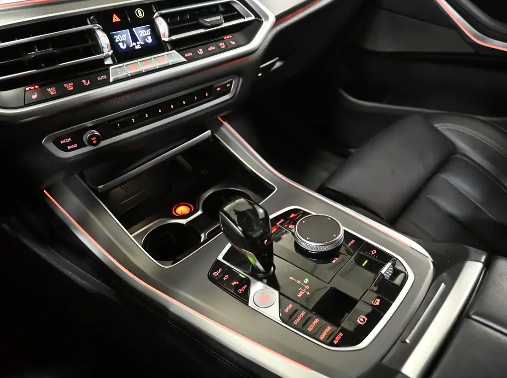 BMW X5 xDrive 40i HUD H&K, снимка 5 - Автомобили и джипове - 55098237