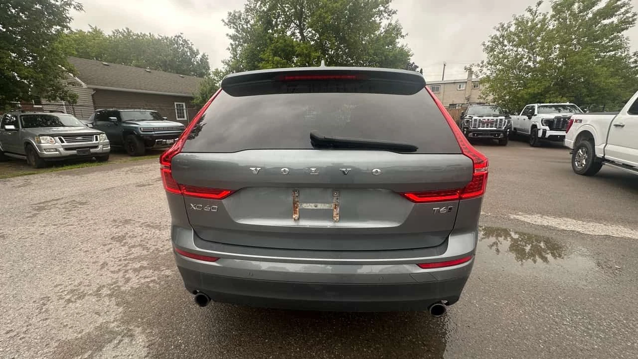 Volvo XC60 MOMENTUM * ПОДГРЕВИ* КАМЕРА* ПАНОРАМА* , снимка 6 - Автомобили и джипове - 55310212