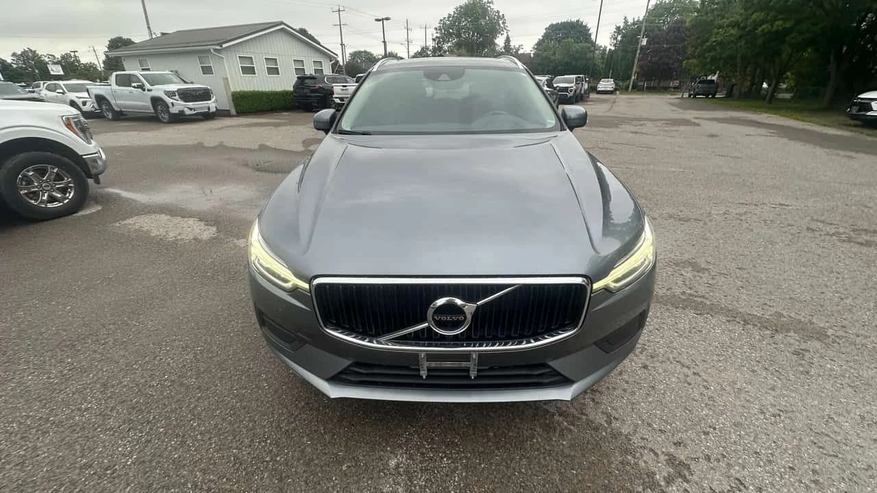 Volvo XC60 MOMENTUM * ПОДГРЕВИ* КАМЕРА* ПАНОРАМА* , снимка 2 - Автомобили и джипове - 55310212
