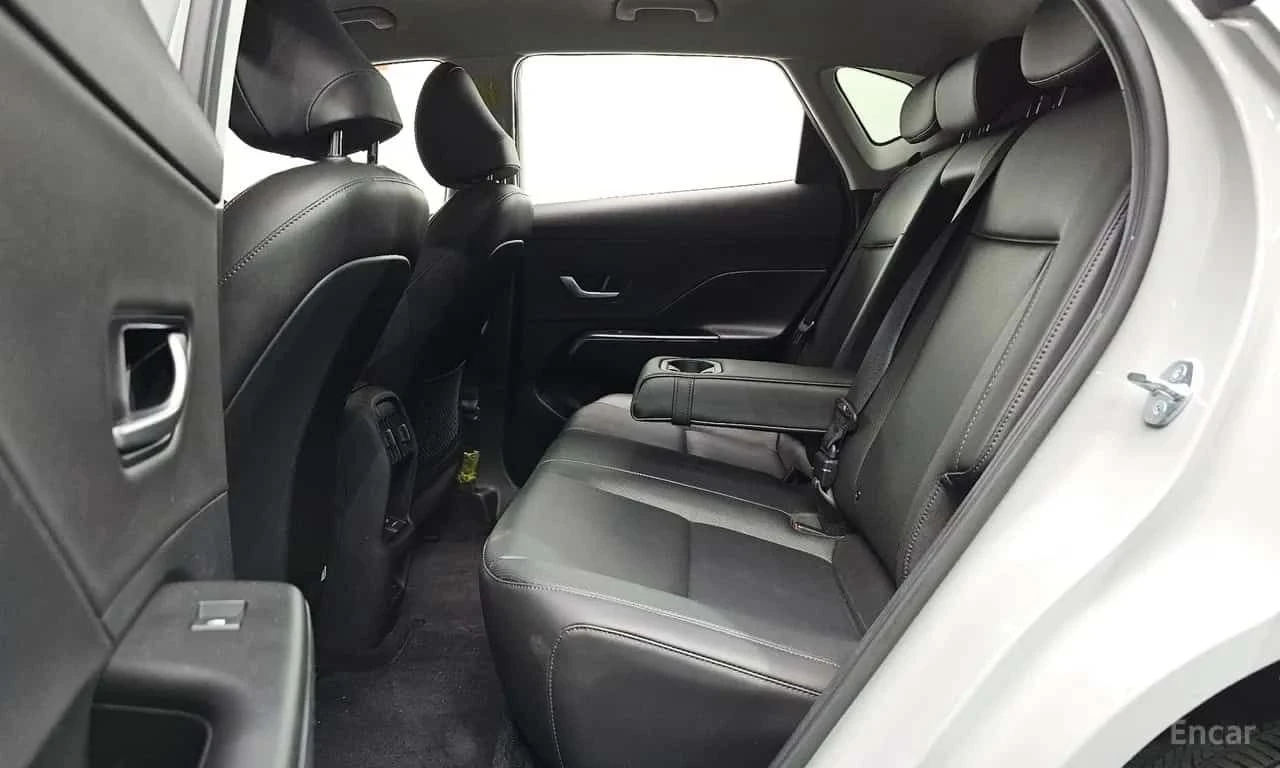 Hyundai Kona Long Range  CARFAX, снимка 8 - Автомобили и джипове - 55405907