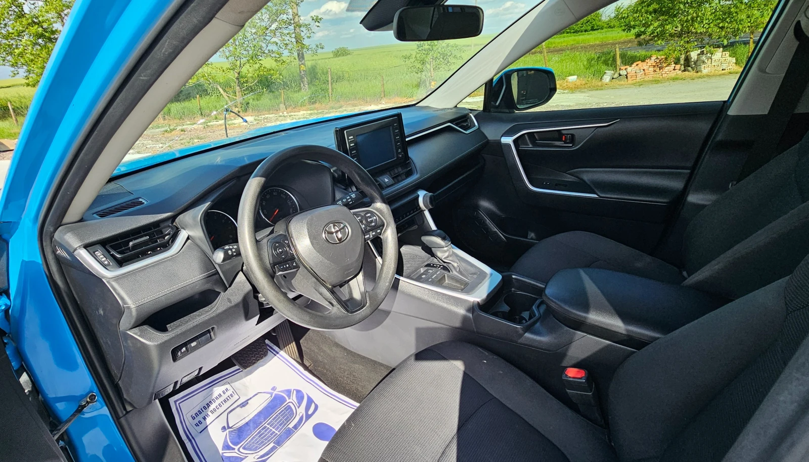 Toyota Rav4 LE, снимка 6 - Автомобили и джипове - 56247202