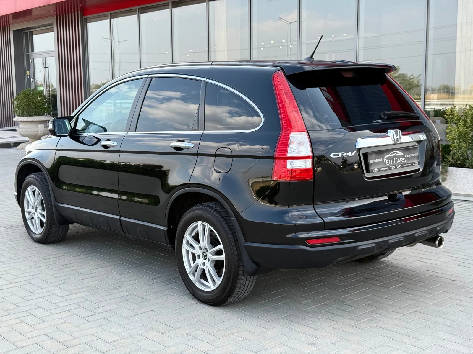 Honda Cr-v 2.0 i-VTEC / 4X4 / FACELIFT / NAVI / FULL SERVICE | Mobile.bg � ����������� 5