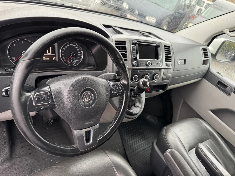 VW T6 2.0тди 102к.с, снимка 9 - Бусове и автобуси - 52882438