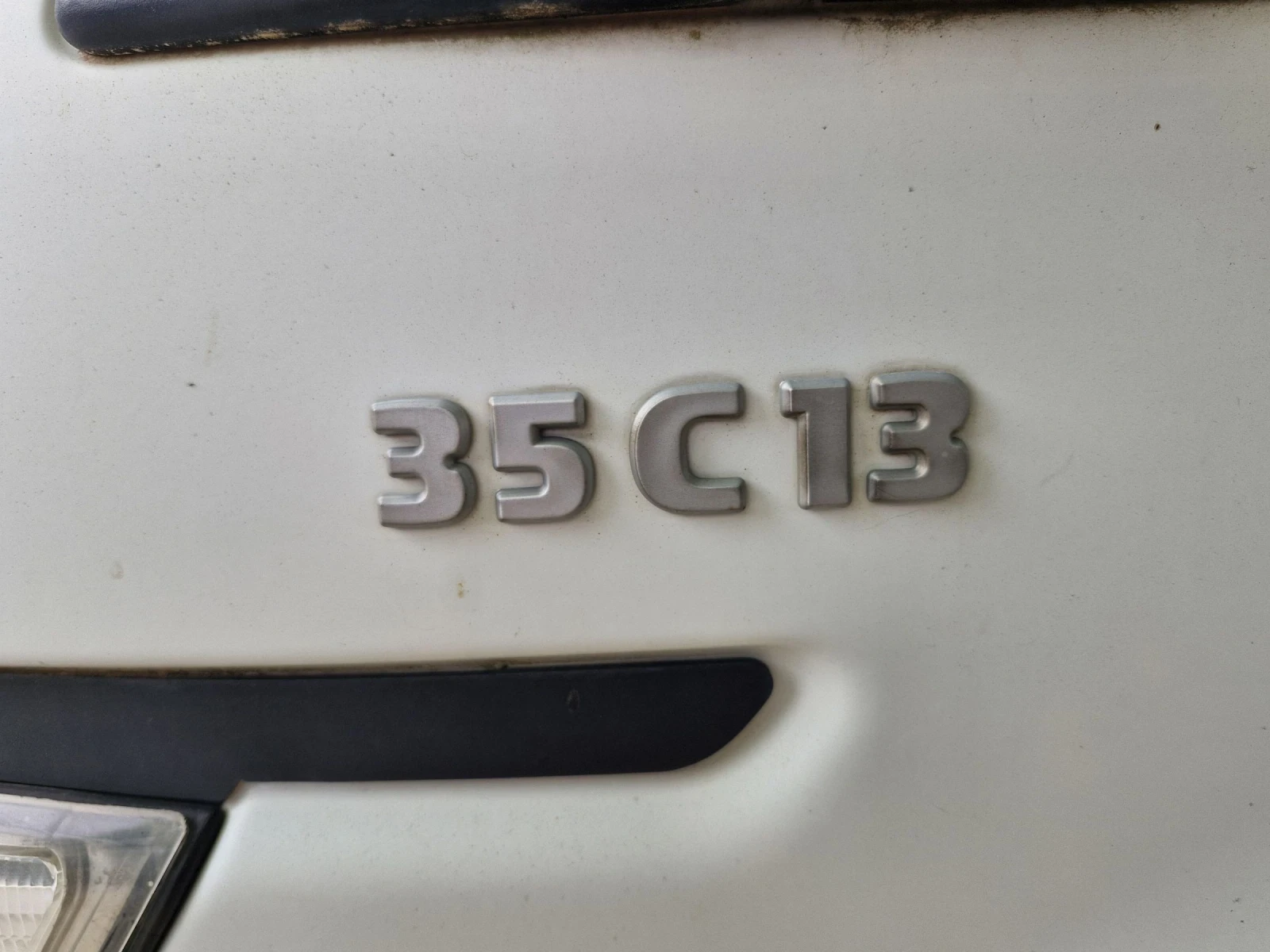 Iveco 35c13 2.8 дизел 126к.с. 4м каса 7 местна двойни гуми  - изображение 7