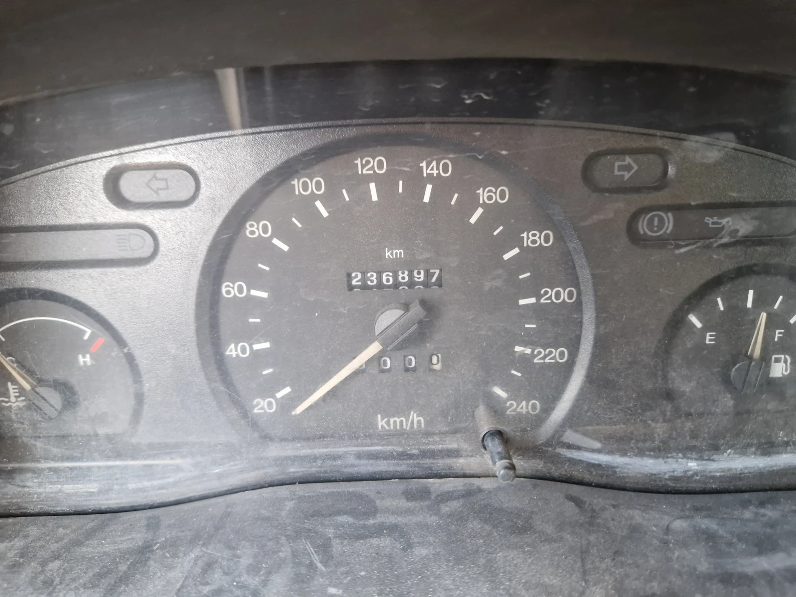 Ford Transit 2.4TDI, 125кс, 03г, 230х.км.Италия - изображение 10
