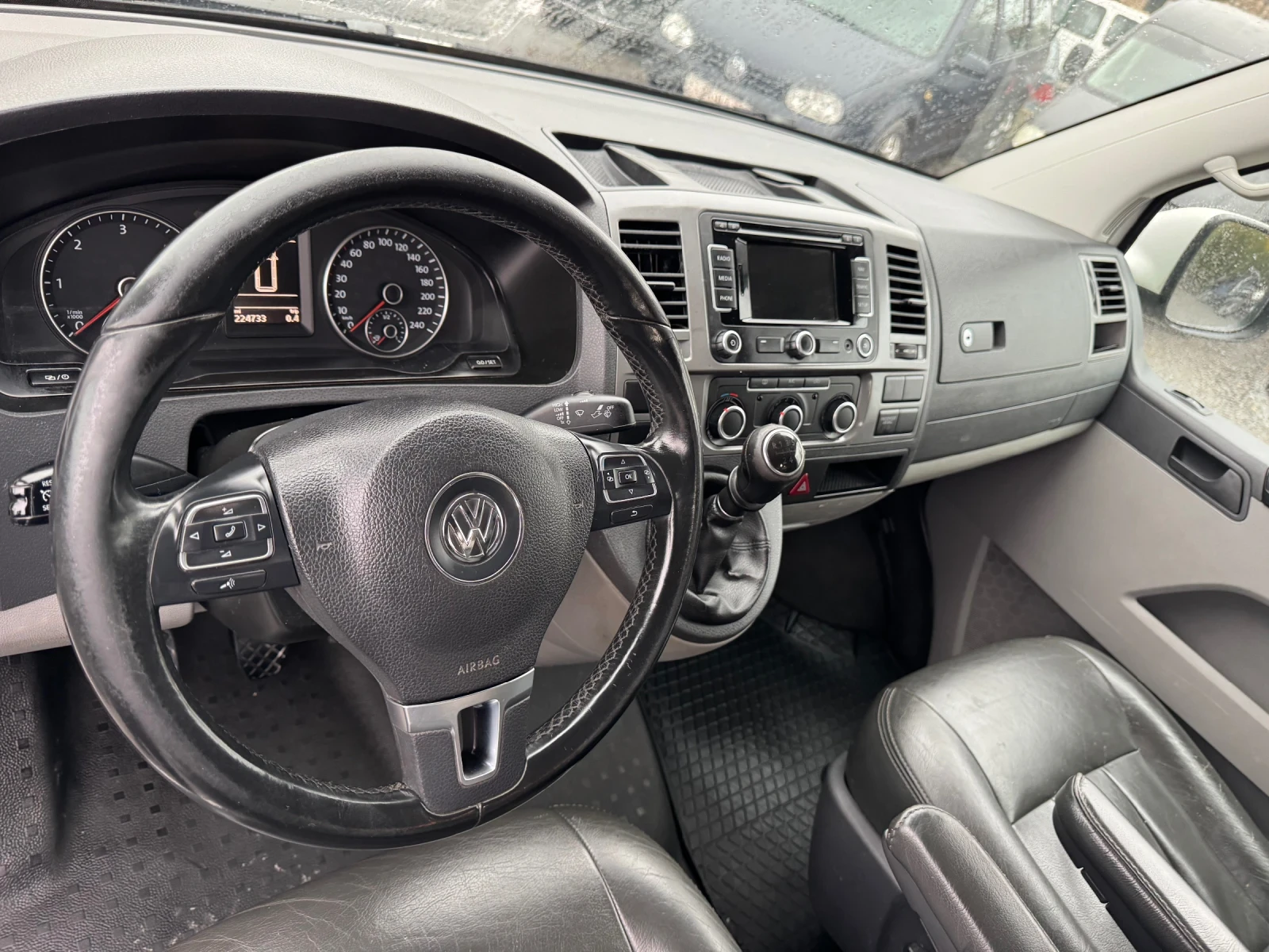 VW T6 2.0тди 102к.с - изображение 9