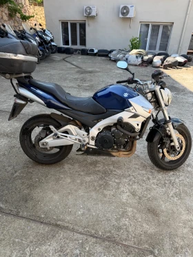 ����� �� �������� �� Suzuki Gsr Suzuki GSR 600