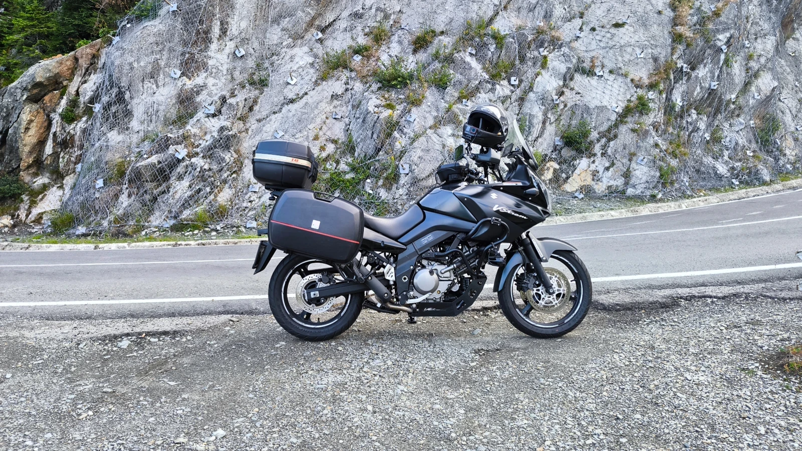 Suzuki V-strom DL 650 BlackStorm - изображение 7