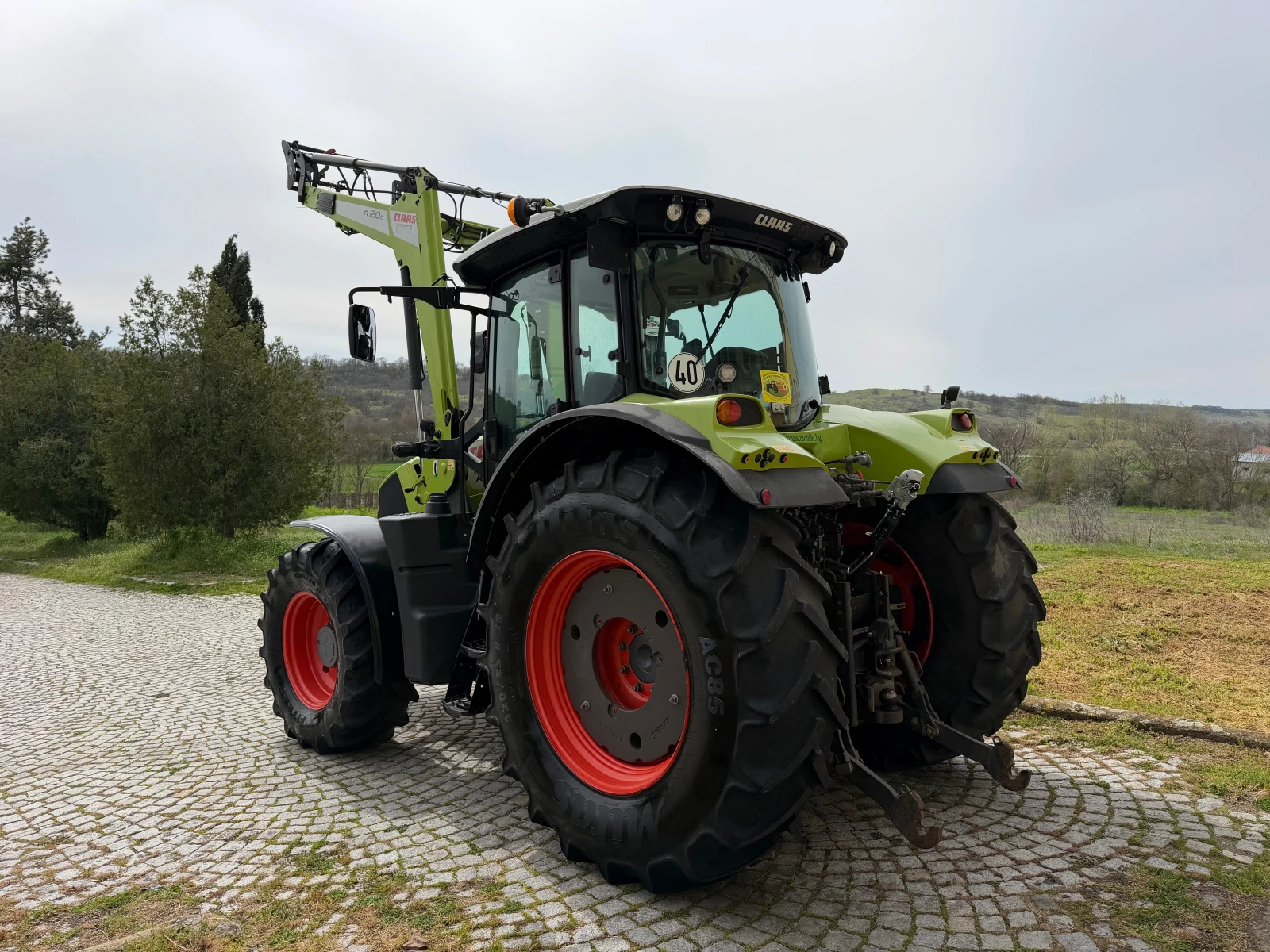 Трактор Claas ARION 620 С ТОВАРАЧ ЛИЗИНГ, снимка 5 - Селскостопанска техника - 53884963