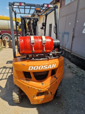 Мотокар DOOSAN, снимка 2