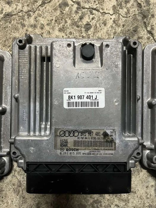 Компютър мотор двигател ECU AUDI A4 B8 8t A5 Q5 27tdi CGK 8K1907401J ном 158