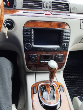 Mercedes-Benz S 320, снимка 10