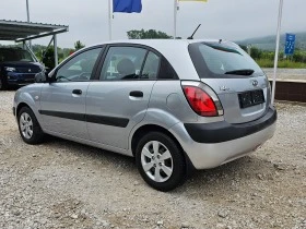 Kia Rio 1.4i КЛИМАТИК РЕАЛНИ КИЛОМЕТРИ - [4] 