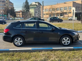 Chevrolet Cruze 1.6Бензин/Климатроник/Навигация/Камера, снимка 4