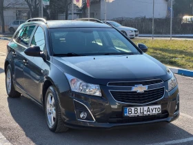 Chevrolet Cruze 1.6Бензин/Климатроник/Навигация/Камера, снимка 3