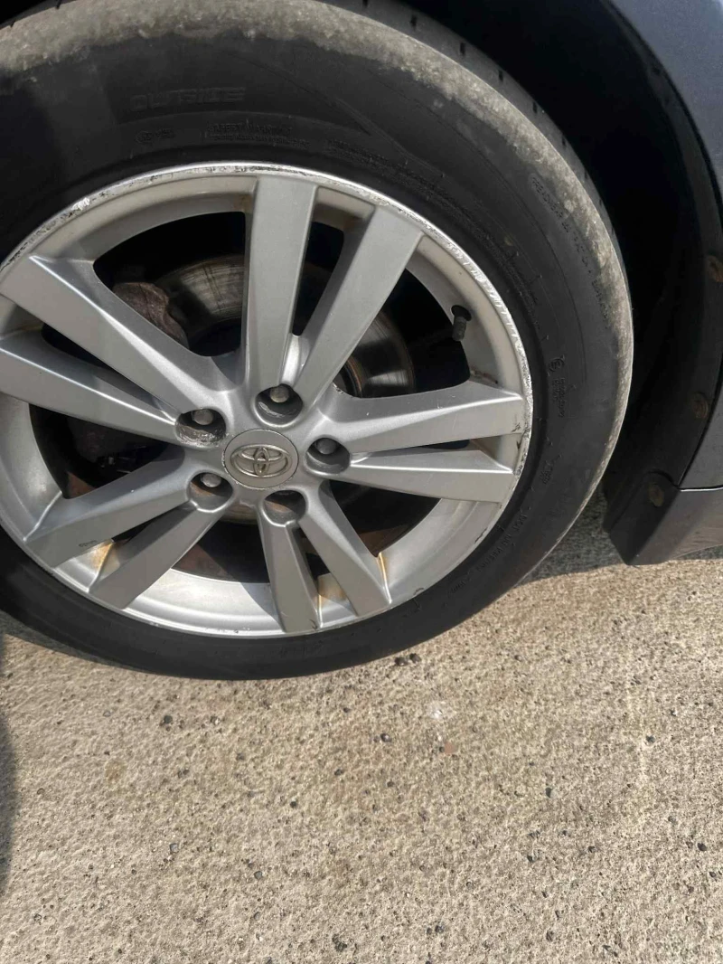 Toyota Avensis 2.0d-4d 126к.с НАВИГАЦИЯ С БГ КАРТА, снимка 15 - Автомобили и джипове - 52982288