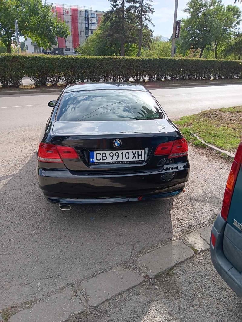 BMW 320 Регистрирана, снимка 2 - Автомобили и джипове - 41245275